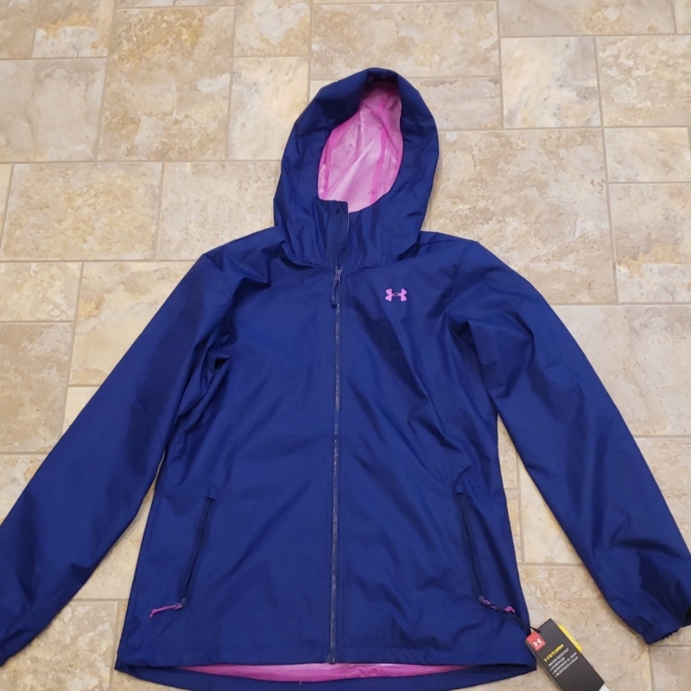 Under armour storm water resistant hooded jacket